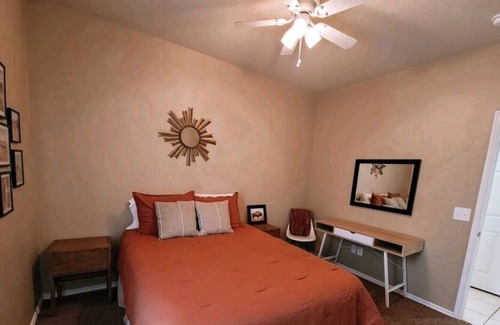 Yukon Casa | Route 66 R&R – 3 bedroom home right off Historic Route 66