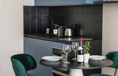 Zaventem Apartamento | ROXI The Urban Residence Brussels