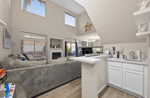 Fort Apache Casa | Royal Blue House!