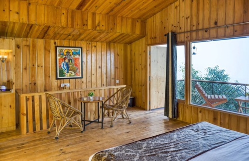 Naina Range Hotel | Royal Cliff Resorts