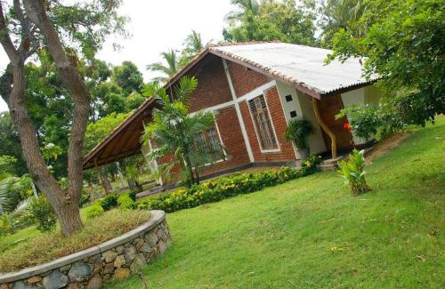 Puttalam Hotel | Royal Green Garden Hotel