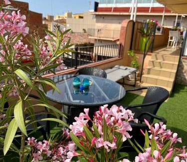 Centro de Lloret Apartamento | Royal Inn Aparthotel