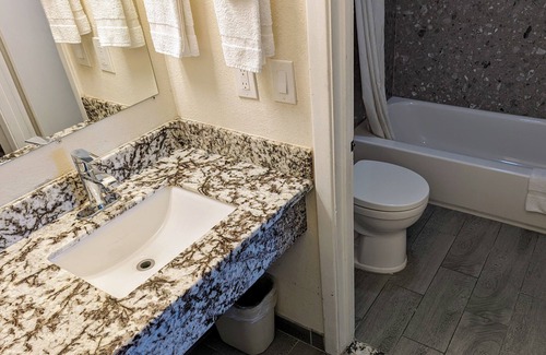 South San Francisco Hotel | Royal Inn