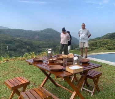 Medadumbara Casa | Royal Mountain Edge ,Knuckles
