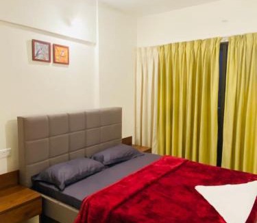 Pune Casa | Royal Nest - Just 1 Km from Airport
