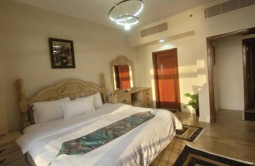 Bay La Sun Apartamento | Royal Beach Apartment