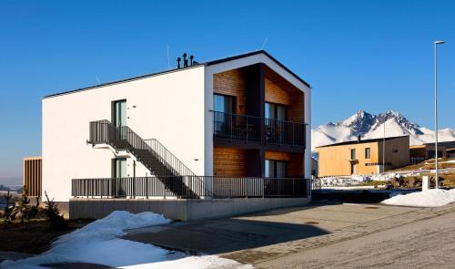 Maly Slavkov Apartamento | Royal Village - Royal Views apartments