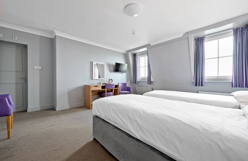 West Cliff Hotel | Royal Whitby