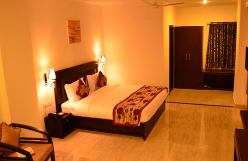 Kathgodam Hotel | Royal Windsor Hotel