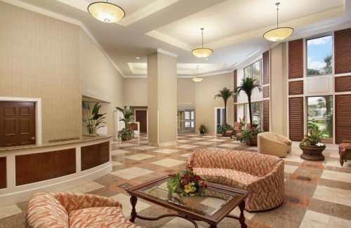 Arcadian Shores Complejo | Royale Palms Condominiums