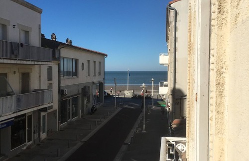 Pontaillac Apartamento | 70m2 apartamento 30 m Playa PONTAILLAC 2 EE Y ÚLTIMO PISO DE VILLA CARACTER