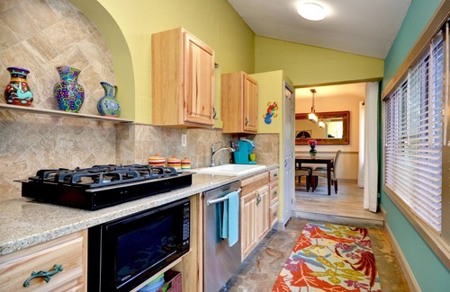 Indian Beach Sapphire Shores Apartamento | ¡Calidad romántica cerca del centro con piscina climatizada privada!