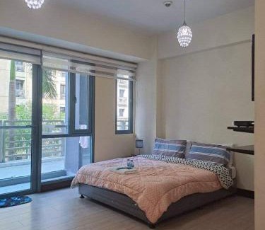 Pasay Apartamento | RQUI CONDOTEL NEAR AIRPORT & Resorts World Manila