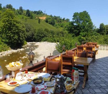 Findikli Cama Y Desayuno | RUBAŞI OTEL FINDIKLI
