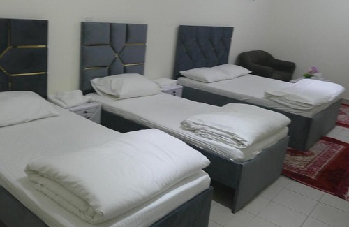 Deira Hostal | Ruby Star Hostel Dubai F2