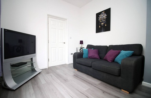 Newport Casa | Rugby Road by Tŷ SA