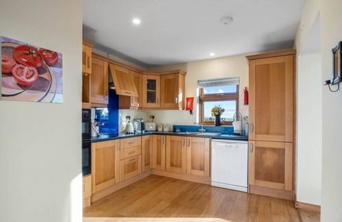 Ballyconneely Chalet De Esquí | Rugosa - A bright, spacious and relaxing stay