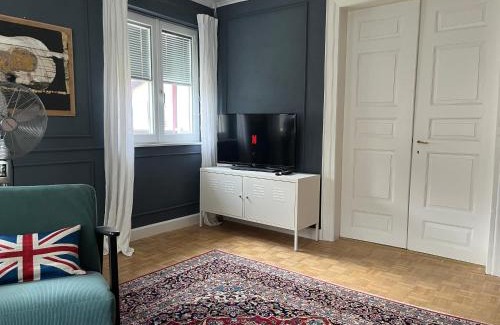 Hohenems Apartamento | Ruhig trotz Stadtzentrum mit Parkplatz auf Privatgrundstück