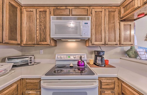 Ruidoso Downs Condominio | Ruidoso Condo Near Skiing, Hiking & Casinos!