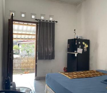 Kuta Cama Y Desayuno | Rumah 8umi