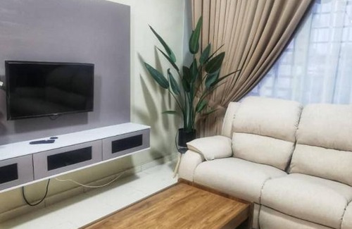 Kuantan Casa | Rumah Eza Guest House with Private Pool Kuantan