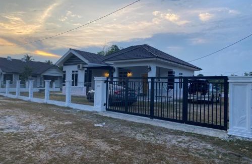 Kampung Bentan Casa | Rumah Puteh Pekan