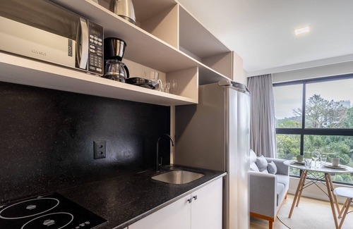 Escola Agricola Apartamento | RUP Studios Equipados em Prédio Piscina