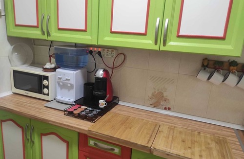 Utrera Chalet De Esquí | Alojamiento Rural Villa Rosarito, chalet con piscina y jardín para 12 personas