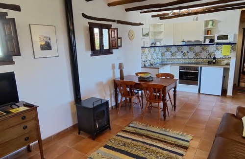 Portugos Apartamento | Alojamiento rural con suntuosos jardines y magníficas vistas panorámicas.