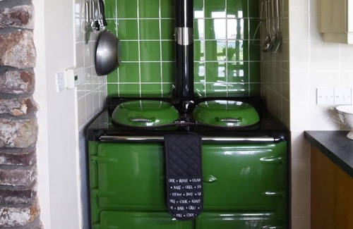 Llangadog Casa | Farmhouse-Casa-Lujoso-Baño privado-Vista al campo