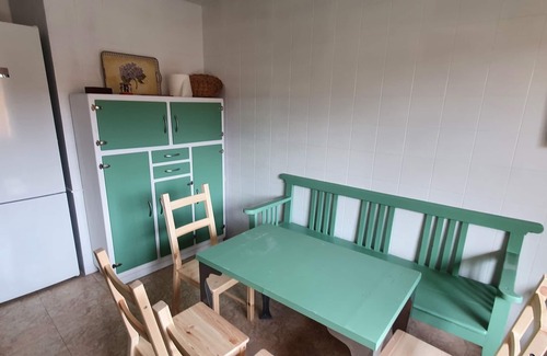 Gordoncillo Chalet De Esquí | ENTORNO RURAL, tierra de campos y viñedos.GORDONCILLO