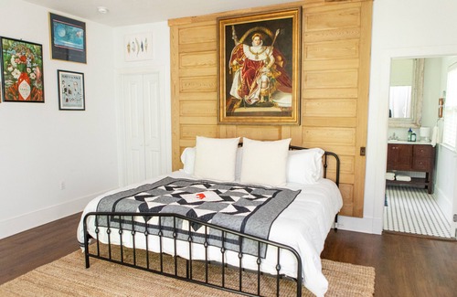 Covington Otro | Rural Getaway in Covington