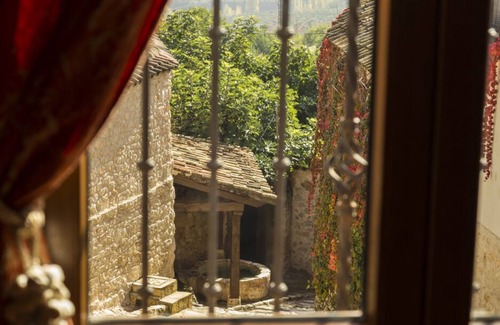 Horche Casa | CASA RURAL DE FELIPE, para 16 personas y a 40 minutos de Madrid