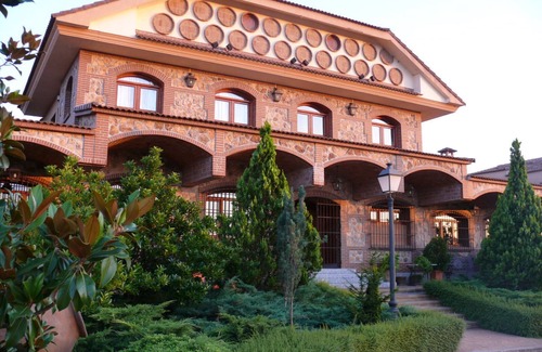 Escalona Cabaña | ALOJAMIENTO RURAL EN BODEGA HACIENDA VILLARTA