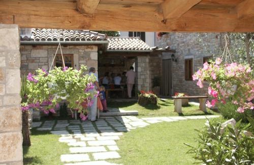 Bratulici Casa | Rural Pension Istra Partner