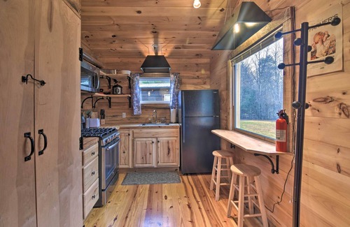 Bristol Cabina | ¡NUEVO! Retiro rural: Caminata a la presa del río Holston