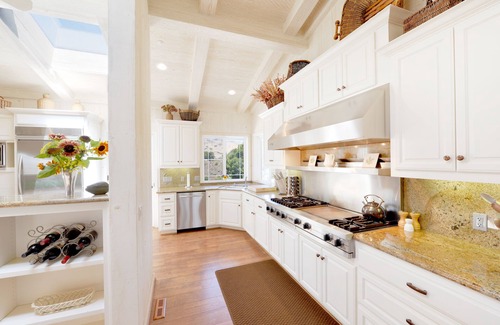 Cambria Casa | Rural Cambria Getaway. The Big House at Stepladder Ranch & Creamery