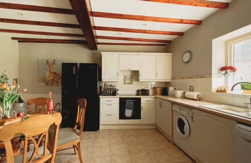 Ashby cum Fenby Cabaña | Rural three-bedroom barn conversion