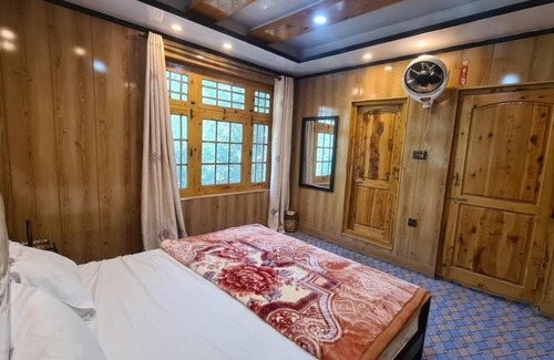 Skardu Hotel | Rus Olive Lodge