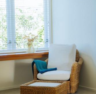 Russell Casa | Russell Wharf House - York Street Apartment