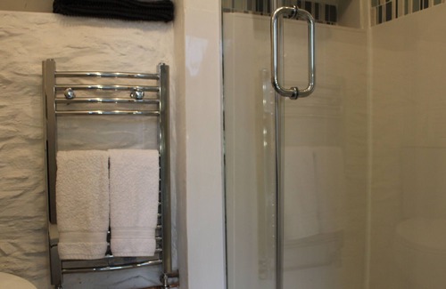 Oswestry Casa | Rustic Barn with Beautiful Outlook