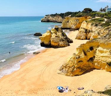 Alporchinhos Casa | Rustic Beach House at the Cliff T3 | C218