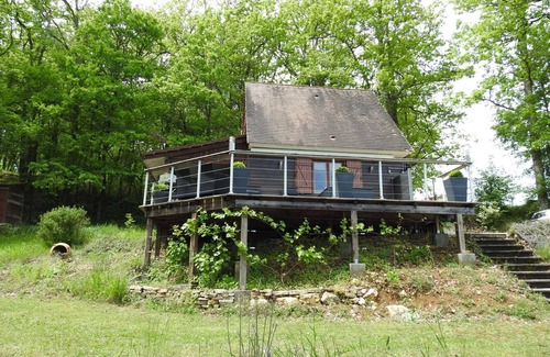 Saint-Pompont Cabaña | Chalet rústico en Perigord Noir con terraza y equipamiento incluido