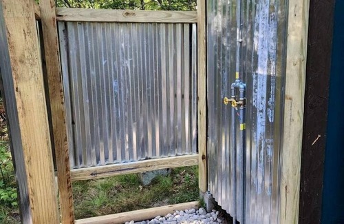 Bitely Casa | Rustic Converted School Bus with Outdoor Shower Near ORV Trails in Manistee National Forest, Michigan