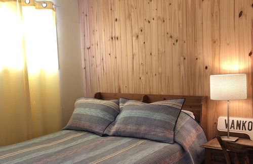 Edwardsburgh/Cardinal Cabaña | Rustic Cottage- North Channel