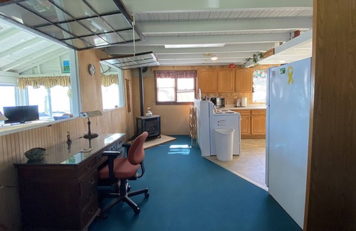 St. Albans Cabaña | Rustic Family Camp on Lake Champlain
