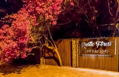 Bloemfontein Casa | Rustic Forest Guest House