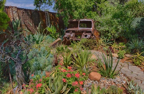 Bloemfontein Casa | Rustic Forest Guest House