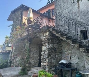 Tresana Casa | Rustic House With Panoramic View In Serrapiana