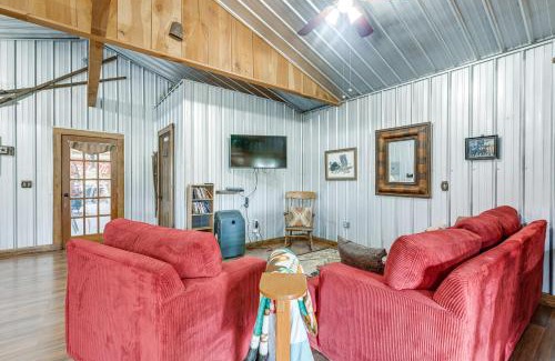 Wellborn Apartamento | Rustic Lake City Studio Near Ichetucknee Springs!